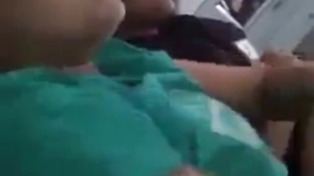 پدر سکس مامان پسر بزرگ تف کردن, او به نام خانه