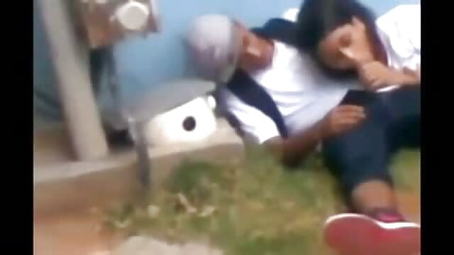عاشق متوقف شد در حالی که شوهرش در محل سکس پسر دختر کار بود